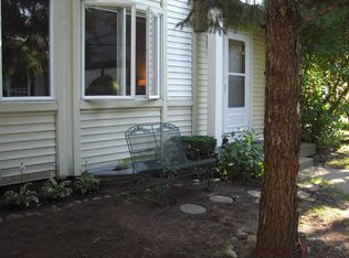 1154 Inverrary Ln #1154, Deerfield, IL 60015