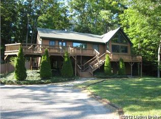 7001 Oak Valley Dr, Pewee Valley, KY 40056