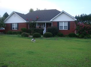 105 Hidden Lake Dr, Rincon, GA 31326