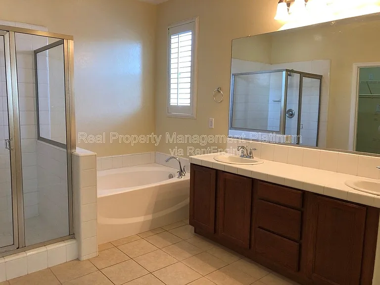 4437 W Pinsapo Dr — Photo 6