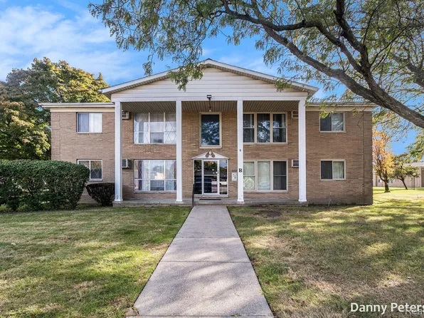 26341 W Seven Mile Rd #B-111, Redford, MI 48240