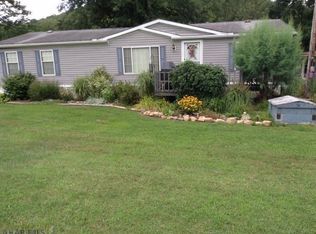 428 Wilbur Forest Dr, East Freedom, PA 16637