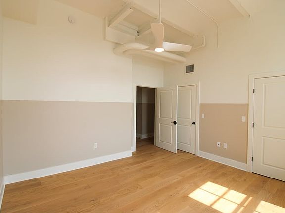 3rd image of 30 W Broad St #208