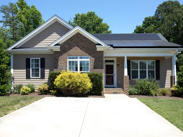 728 Aspenwood Dr, Graham, NC 27253