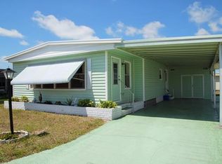 577 Hogan Dr, North Fort Myers, FL 33903