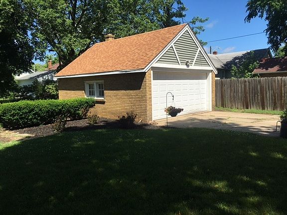 2 Car Garage