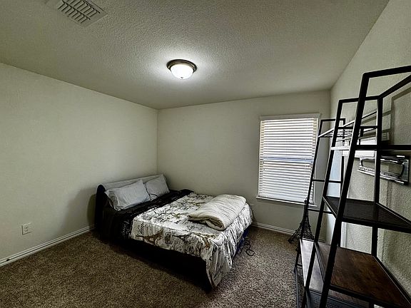 4th image of 8448 High Garden St