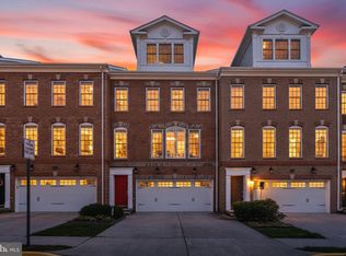 7897 Carbondale Way, Springfield, VA 22153