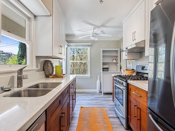 4th image of 5117 Bomer Dr