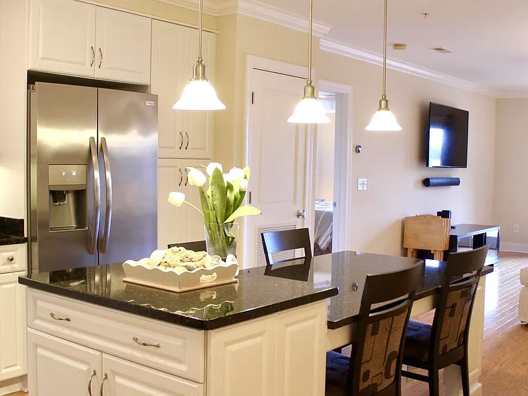6831 Main St #225 — Photo 2