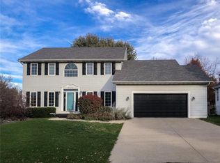 3715 SW 35th St, Des Moines, IA 50321