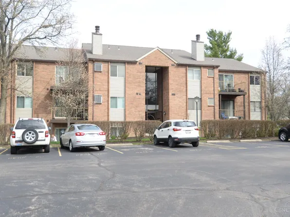 5985 Meadowcreek Dr #9, Milford, OH 45150