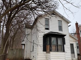 814 E North St, Jackson, MI