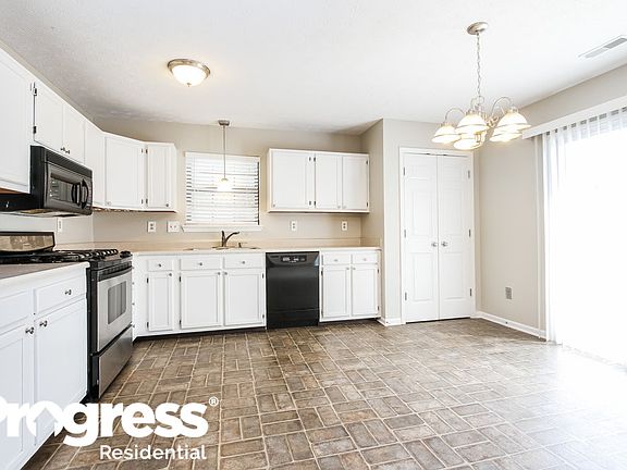 4th image of 12407 Cobblestone South Dr