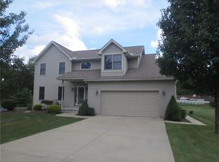 782 Bobwhite Dr, Hermitage, PA