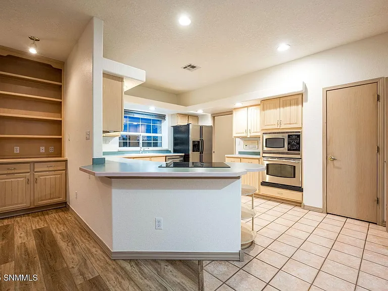 4406 Echo Canyon Rd — Photo 9