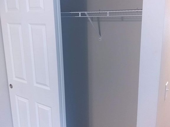 3rd image of 1510 Kenilworth Ct #6879731