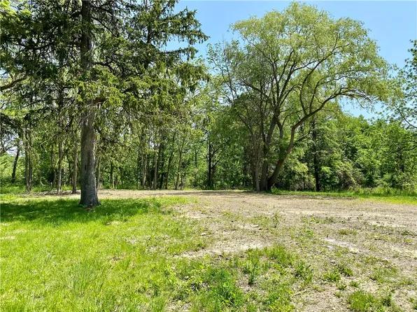 8087 State Route 20a, Bloomfield, NY 14469