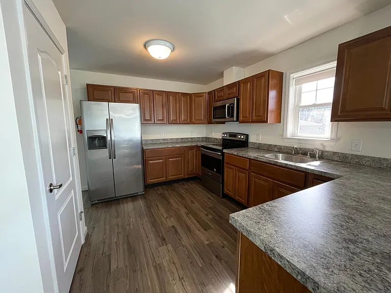 18 Goshen Rd #6 — Photo 7