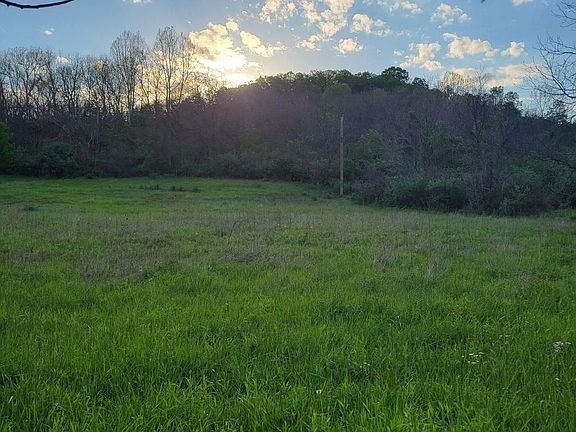 3rd image of Linscott Run Rd