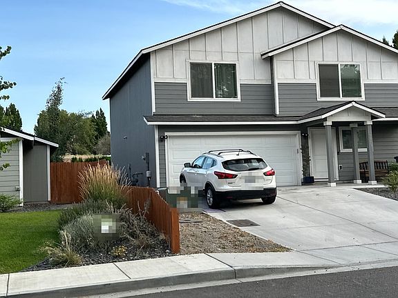 3rd image of 5559 W Umatilla Ave