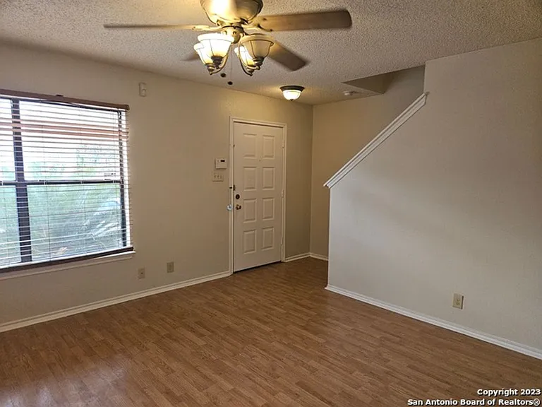 4923 Hill Mist — Photo 3