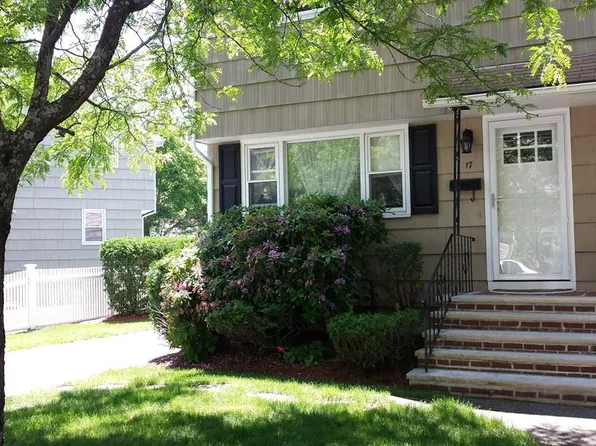 17 Charles Rd, Winchester, MA 01890