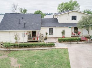 456 Water Edge Rd, Disney, OK 74340