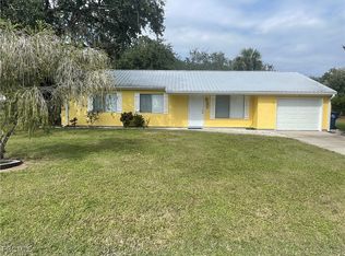 4015 Rainbow Cir, Labelle, FL 33935