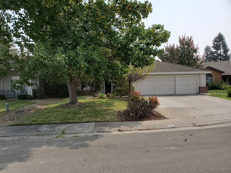 1st image of 913 Scarletwood Ct