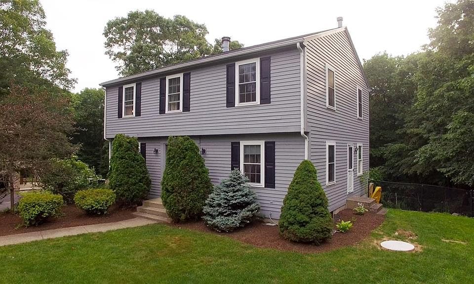 1st image of 46 Rollingwood Dr