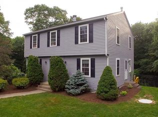 46 Rollingwood Dr, Johnston, RI 02919