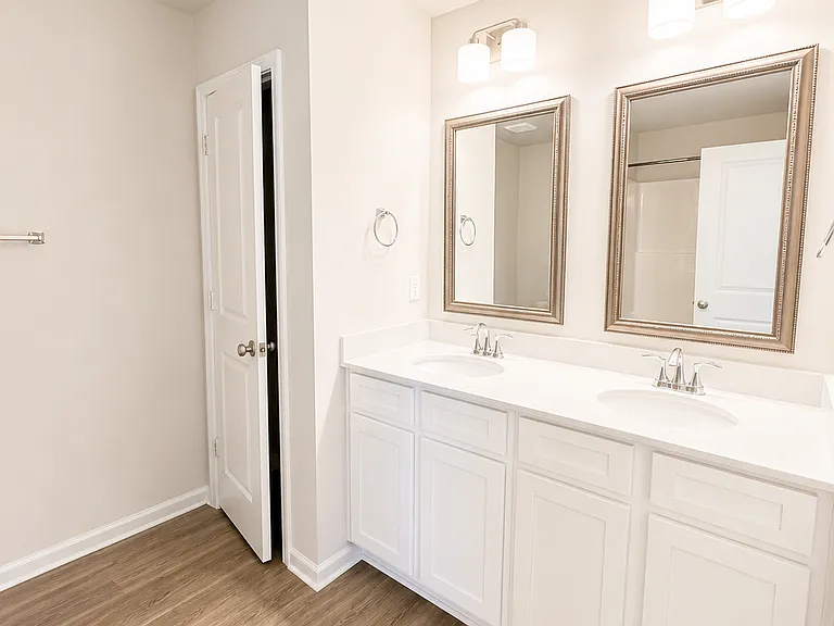 1318A Crosshill Ct #A — Photo 6