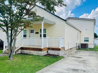 2910 Park Ave, Huntington, WV 25704