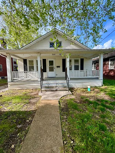 2418 Sanford Ave Photo 1