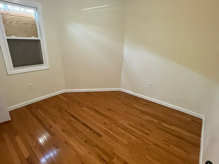 826 S 15th St #1R — Photo 3
