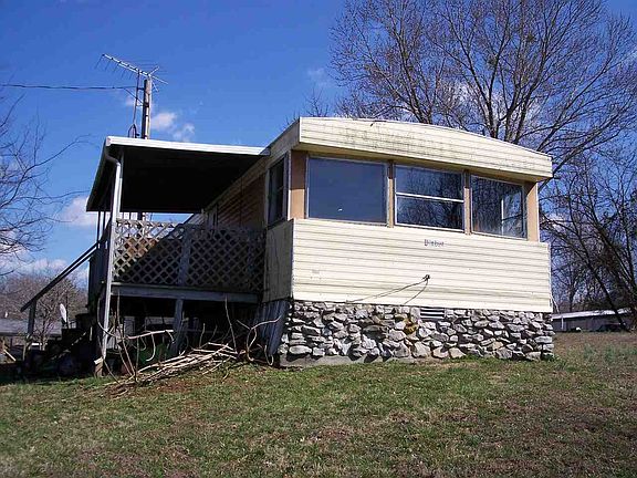 2nd image of 54 Hill Dr
