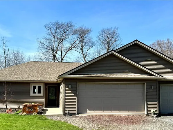 255 Fuller Dr NE, Warren, OH 44484