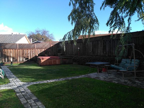 3rd image of 7001 Avenida Rotella