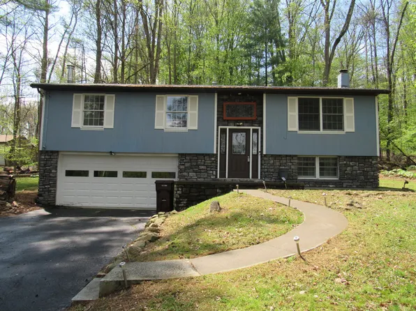 16968 Treasure Lake Rd, Du Bois, PA 15801
