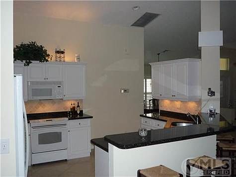 4th image of 6652 Brookhurst Cir