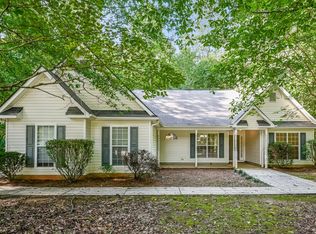 190 Dillion Dr, Hampton, GA 30228