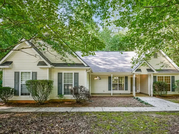 190 Dillion Dr, Hampton, GA 30228