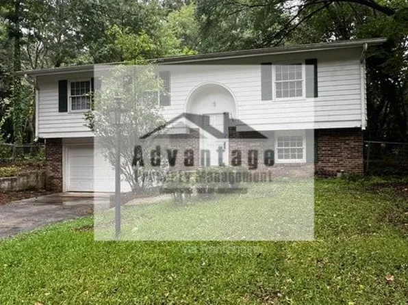 6488 Veracruse Dr, Morrow, GA 30260