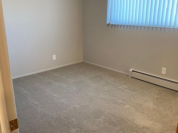 4th image of 17830 Glendale St APT 6
