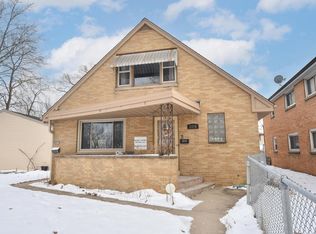 3370 S Howell Ave #3372, Milwaukee, WI 53207