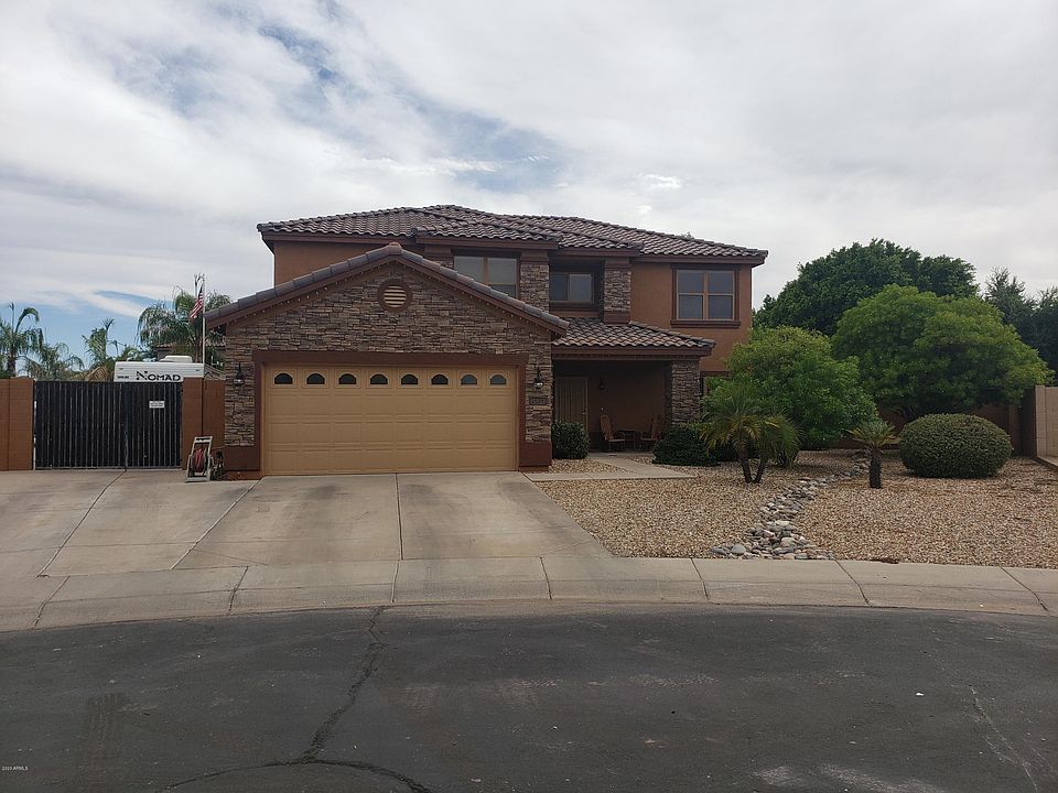 1st image of 15837 W Acapulco Ln