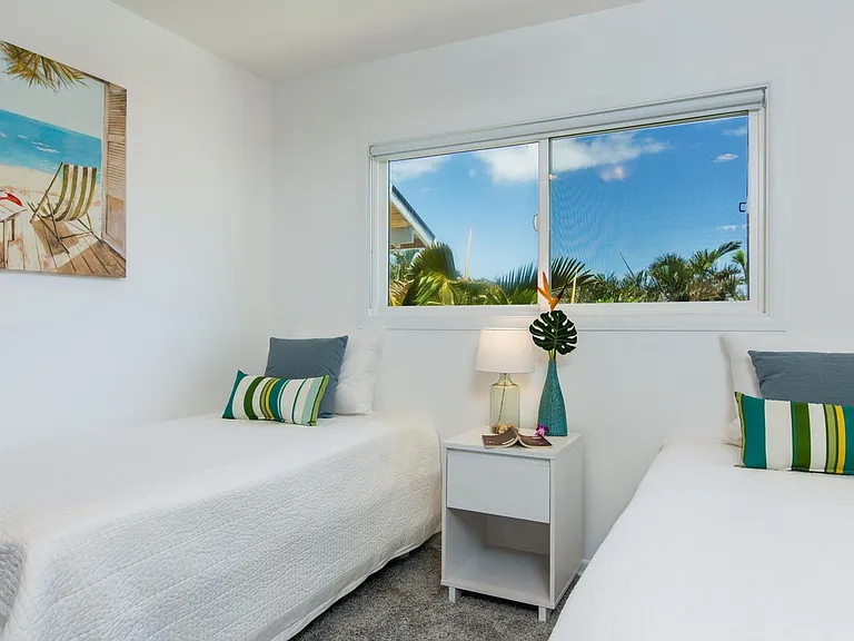 915 Kahauloa Pl — Photo 13