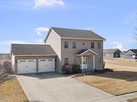 2nd image of 475 Rhonda Rd