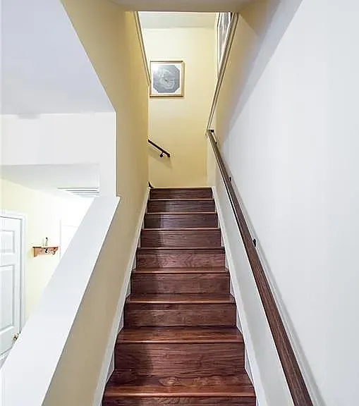 10394 Alexander Martin Ave — Photo 16
